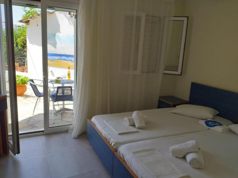 Altina Sea View Apartments วาซีลีกี ภายนอก รูปภาพ