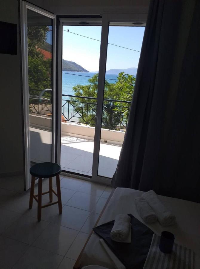 Altina Sea View Apartments วาซีลีกี ภายนอก รูปภาพ